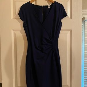 Kenneth Come dark blue above knee length.